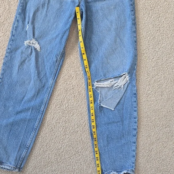 Abercrombie & Fitch The 80's Mom High Rise Distressed Jeans 28 Long - Picture 9 of 12